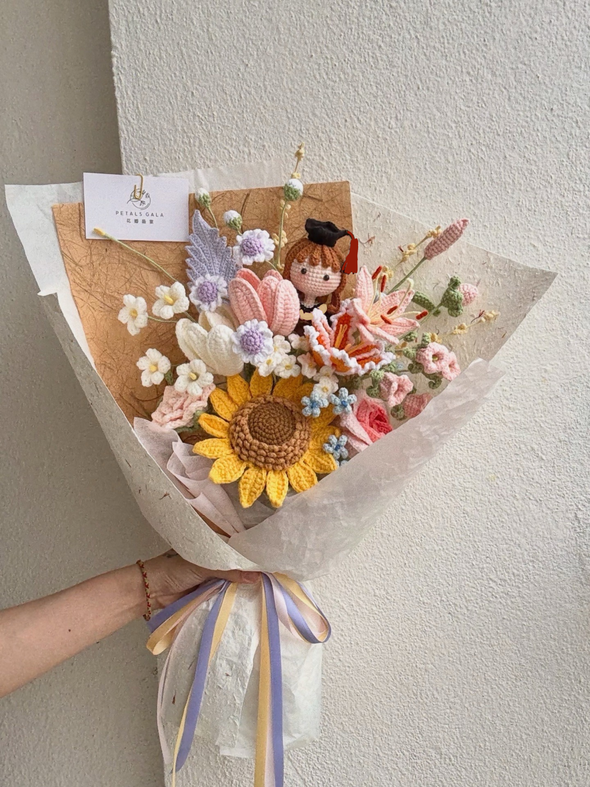 Blossom Tale Graduation Bouquet 花语童话毕业花束