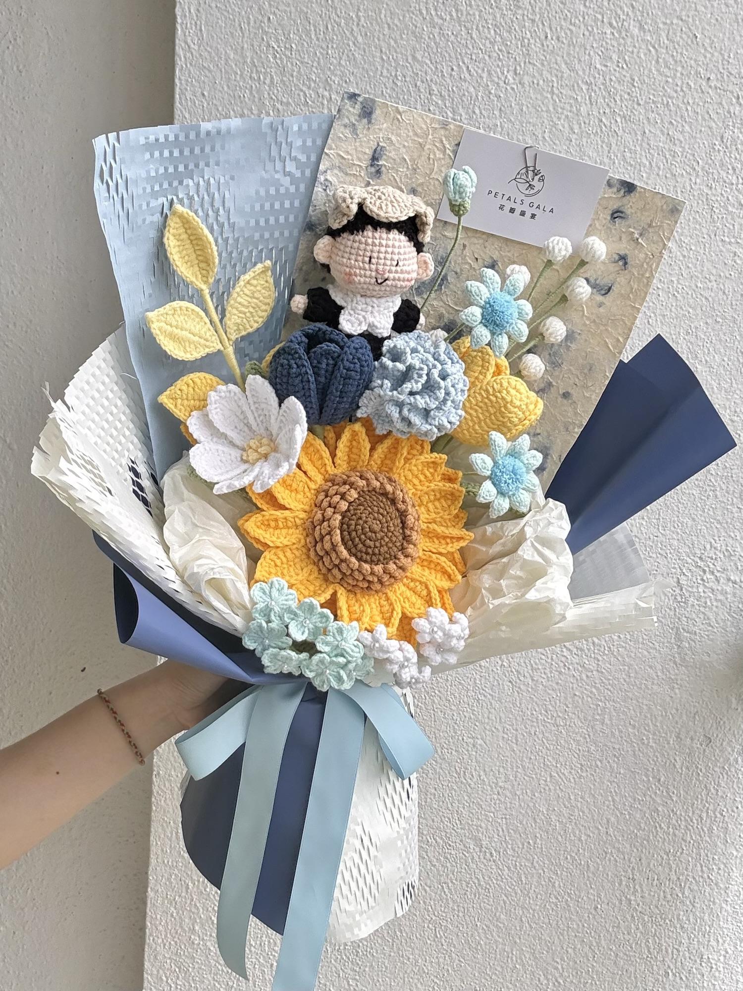 蓝黄色系律师男孩 Yellow Blue Lawyer Boy