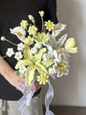 百合白绿手捧 Lily W.Green Theme Bridal Bouquet