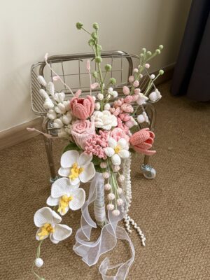 瀑布手捧 Waterfall Bridal Bouquet
